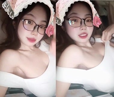 Em bé cute thích quan hệ tình dục